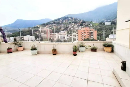 Apartamento à venda com 2 quartos, sendo 1 suíte,  em Tijuca, Rio de Janeiro, RJ