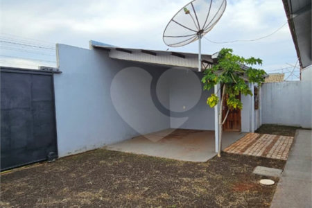 Casa à venda com 3 quartos, sendo 1 suíte, no Centro, Ponta Porã, MS