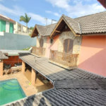 Casa à venda com 4 quartos, sendo 2 suítes, no condomínio Aruã Eco Park, Mogi das Cruzes - SP