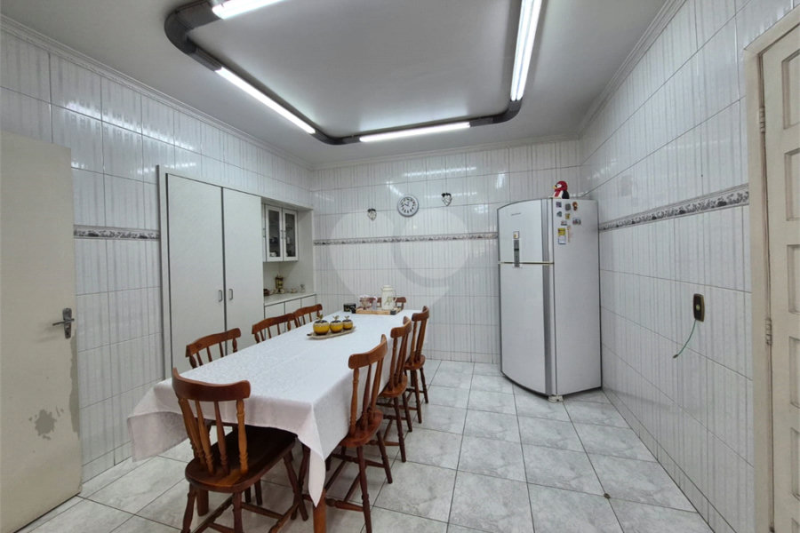 Sobrado à venda com 3 quartos, sendo 1 suíte,  em Butantã, São Paulo, SP