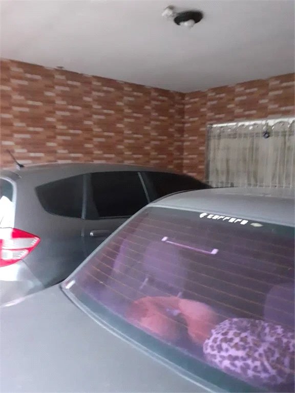 Sobrado à venda com 4 quartos, sendo 1 suíte, em Jardim Germânia, São Paulo, SP