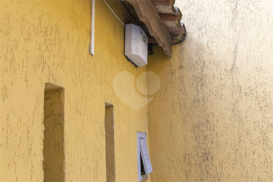 Sobrado à venda com 3 quartos, sendo 1 suíte, em Tremembé, São Paulo, SP