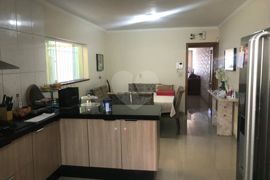 Sobrado à venda com 3 quartos, sendo 1 suíte, em Vila Guilherme, São Paulo, SP