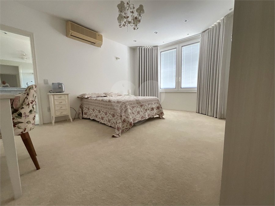 Casa à venda com 6 quartos, sendo 5 suítes, no condomínio City Castelo, Itu - SP