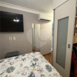 Apartamento à venda com 3 quartos, sendo 1 suíte,  em Vila Regente Feijó, São Paulo, SP