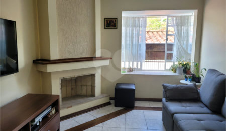 Sobrado à venda com 3 quartos, sendo 1 suíte,  em Jardim Líbano, São Paulo, SP