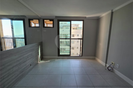 Cobertura à venda ou para alugar com 4 quartos, sendo 1 suíte,  em Tijuca, Rio de Janeiro, RJ