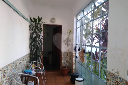 Sobrado à venda com 4 quartos, sendo 3 suítes,  em Vila Monumento, São Paulo, SP