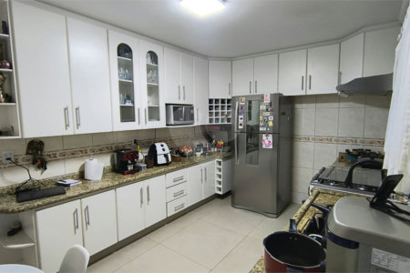 Sobrado à venda com 3 quartos, sendo 1 suíte, em Vila Medeiros, São Paulo, SP