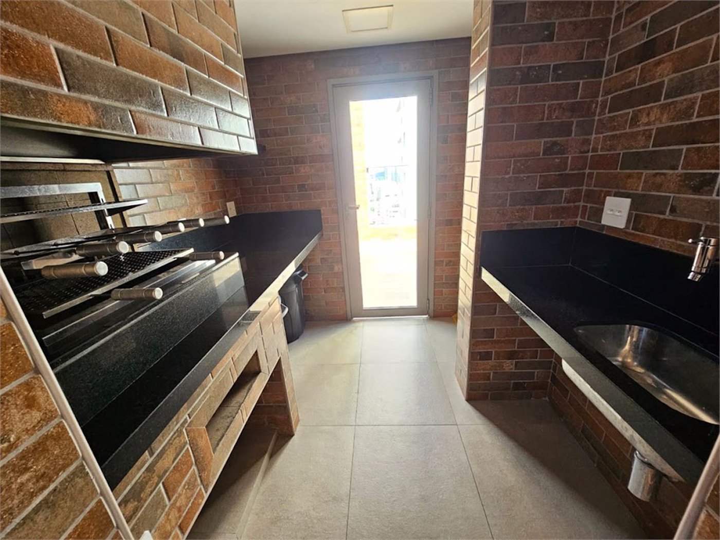 Apartamento com 2 dormitórios para alugar, 100 m² por R$ 12.500,02 - Aparecida - Santos/SP