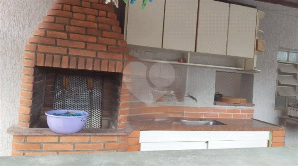 Sobrado à venda com 5 quartos, sendo 2 suítes,  em Parque São Domingos, São Paulo, SP