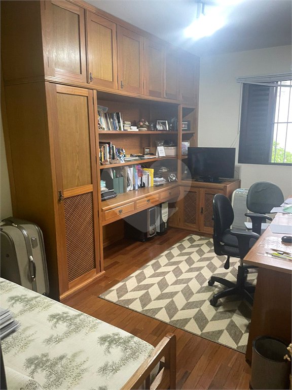 Sobrado à venda com 4 quartos, sendo 1 suíte, em Tremembé, São Paulo, SP