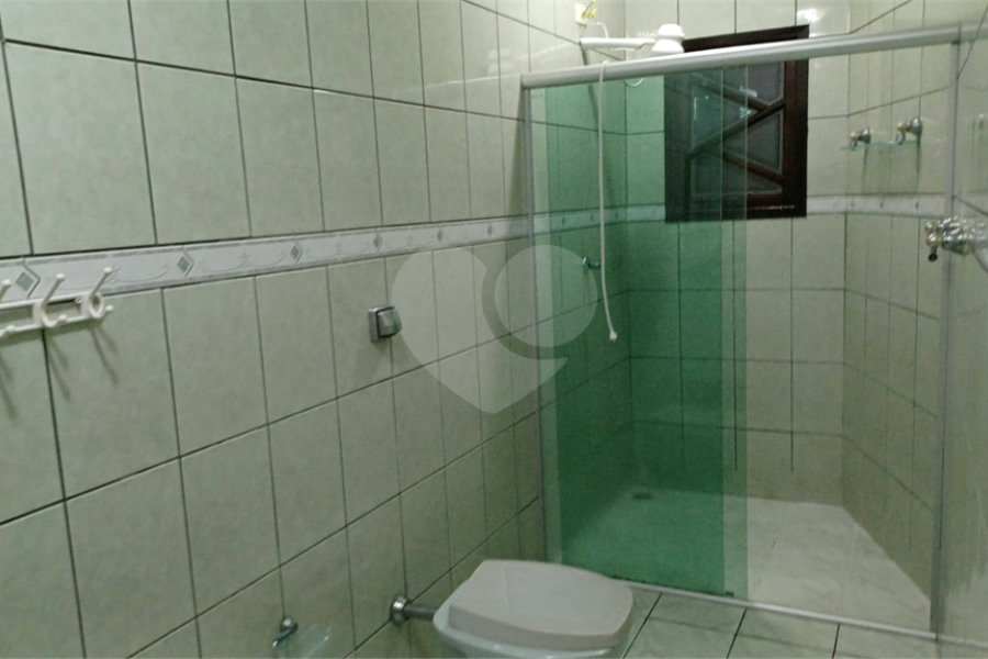 Sobrado à venda com 3 quartos, sendo 1 suíte, em Parque Renato Maia, Guarulhos, SP