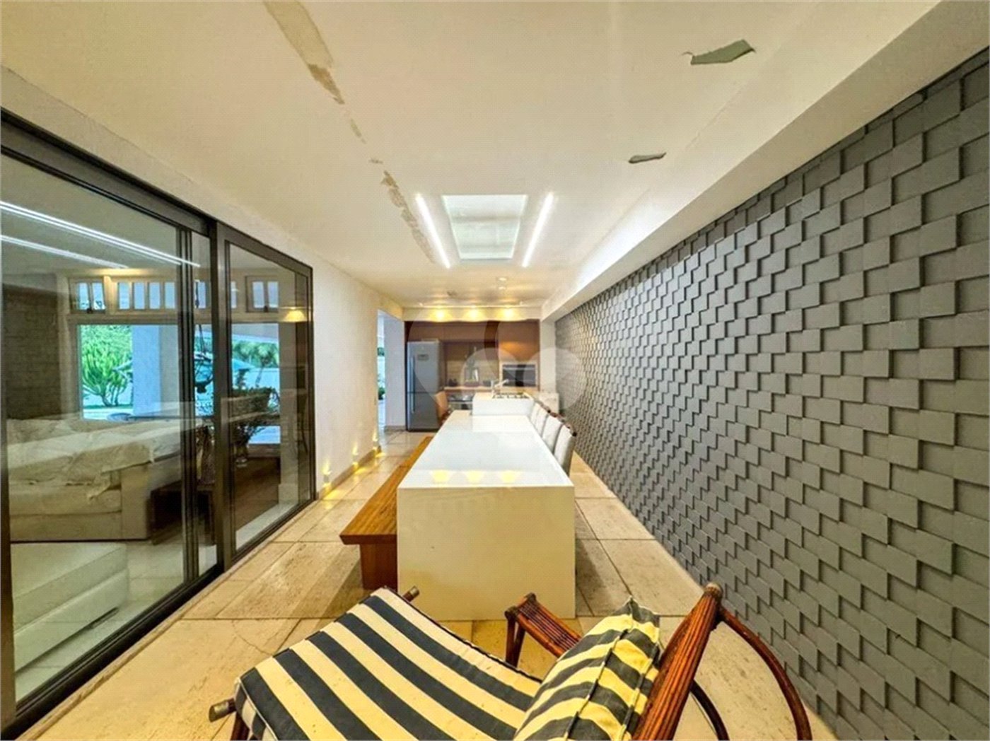 Casa à venda com 5 suítes no condomínio Malibu, Rio de Janeiro - RJ