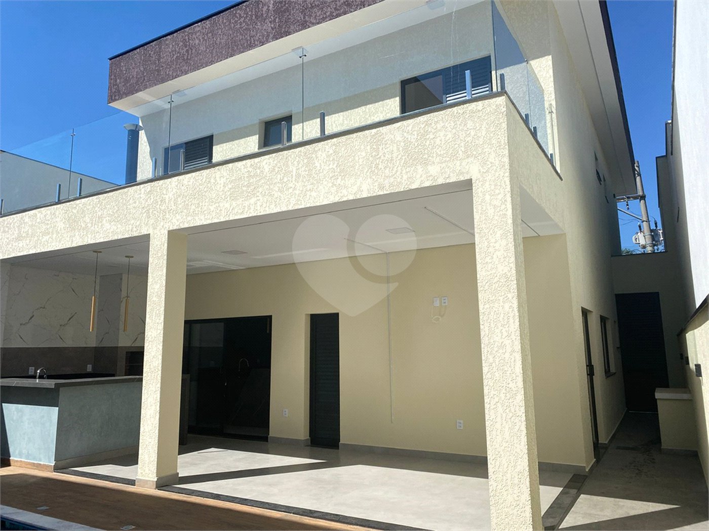 Casa à venda com 3 suítes no condomínio Golden Park Residence, Sorocaba - SP