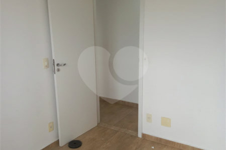 Apartamento à venda com 2 quartos em Jardim Taboão, São Paulo, SP