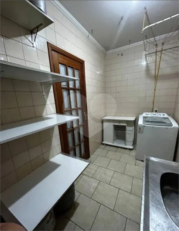 Sobrado à venda com 3 quartos, sendo 1 suíte, em Jardim Ester, São Paulo, SP