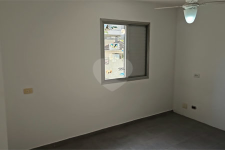 Apartamento à venda com 3 quartos, sendo 1 suíte, em Vila Olímpia, São Paulo, SP