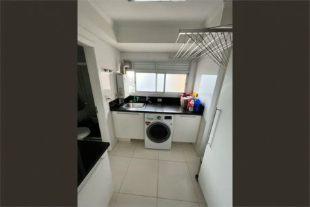 Apartamento à venda com 2 quartos, sendo 1 suíte,  em Água Branca, São Paulo, SP