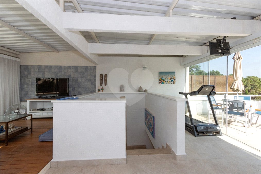 Casa à venda com 4 suítes no condomínio Las Cumbres, São Paulo - SP