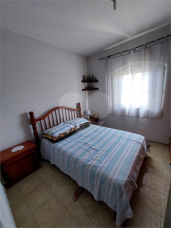 Casa à venda com 2 quartos, sendo 1 suíte, em Vila Barão, Sorocaba, SP