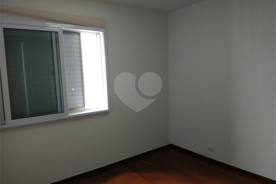 Apartamento para alugar com 2 quartos, sendo 1 suíte, em Campo Belo, São Paulo, SP