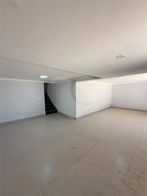 Casa à Venda com 5 Suítes na Vila Giglio em Atibaia/SP