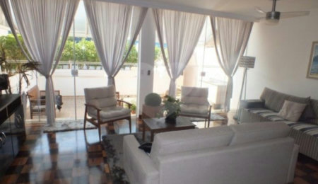 Casa à venda com 3 quartos, sendo 1 suíte, em Jardim Oriental, São Paulo, SP