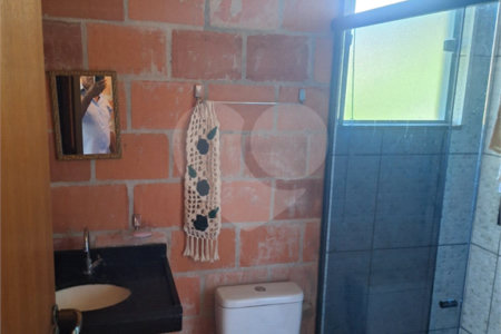 Casa em condomínio à venda com 3 quartos, sendo 1 suíte,  no Centro, Bom Jesus dos Perdões, SP