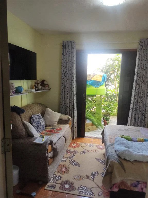 Sobrado à venda com 2 quartos em Parque Santo Antônio, São Paulo, SP