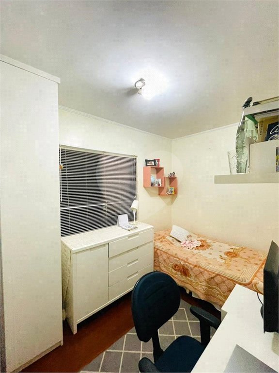 Villagio à venda com 4 quartos, sendo 2 suítes, em Saúde, São Paulo, SP