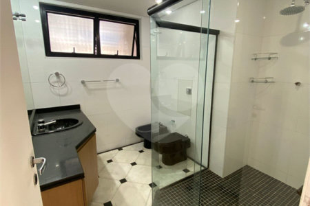 Apartamento à venda com 3 quartos em Vila Mariana, São Paulo, SP