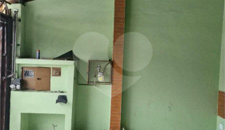 Casa Térrea à venda com 2 quartos, sendo 1 suíte,  em Parque Santana, Mogi das Cruzes, SP
