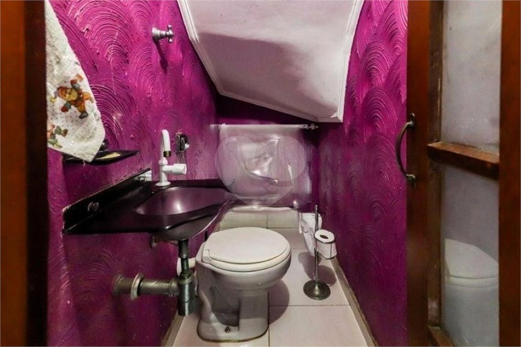 Sobrado à venda com 3 quartos, sendo 1 suíte, em Jardim Bonfiglioli, São Paulo, SP