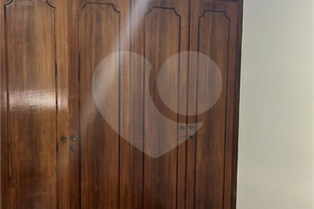 Apartamento à venda com 3 quartos, sendo 1 suíte, em Lapa, São Paulo, SP