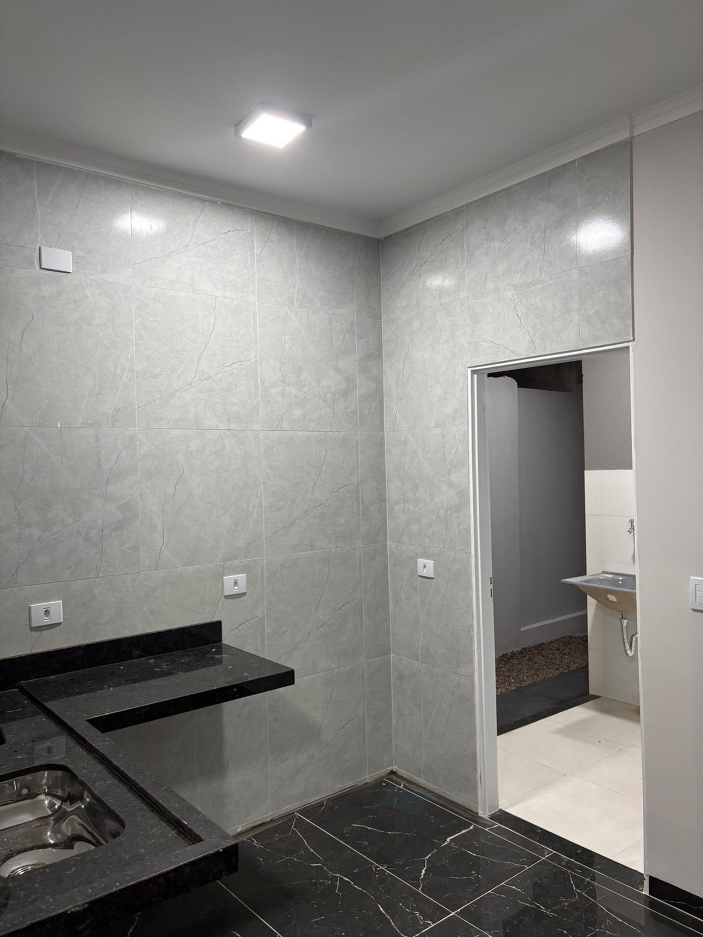 Casa à venda com 2 quartos, sendo 1 suíte,  em Nova Tres Lagoas, Três Lagoas, MS