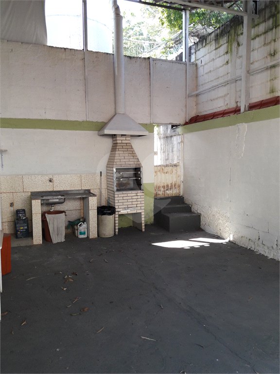 Casa à venda com 2 quartos no condomínio Nova Vida, São Paulo - SP