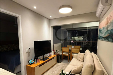 Apartamento à venda com 2 quartos, sendo 1 suíte,  em Santo Amaro, São Paulo, SP