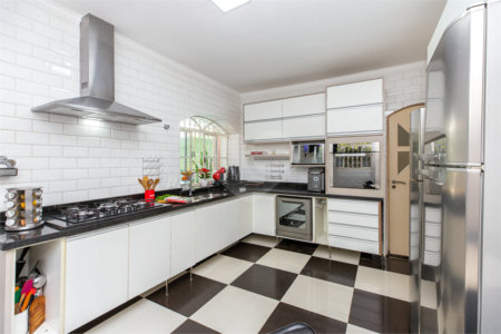 Casa à venda com 5 quartos, sendo 3 suítes,  em Brooklin, São Paulo, SP