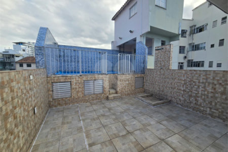 Casa à venda com 5 quartos, sendo 2 suítes, em Tijuca, Rio de Janeiro, RJ