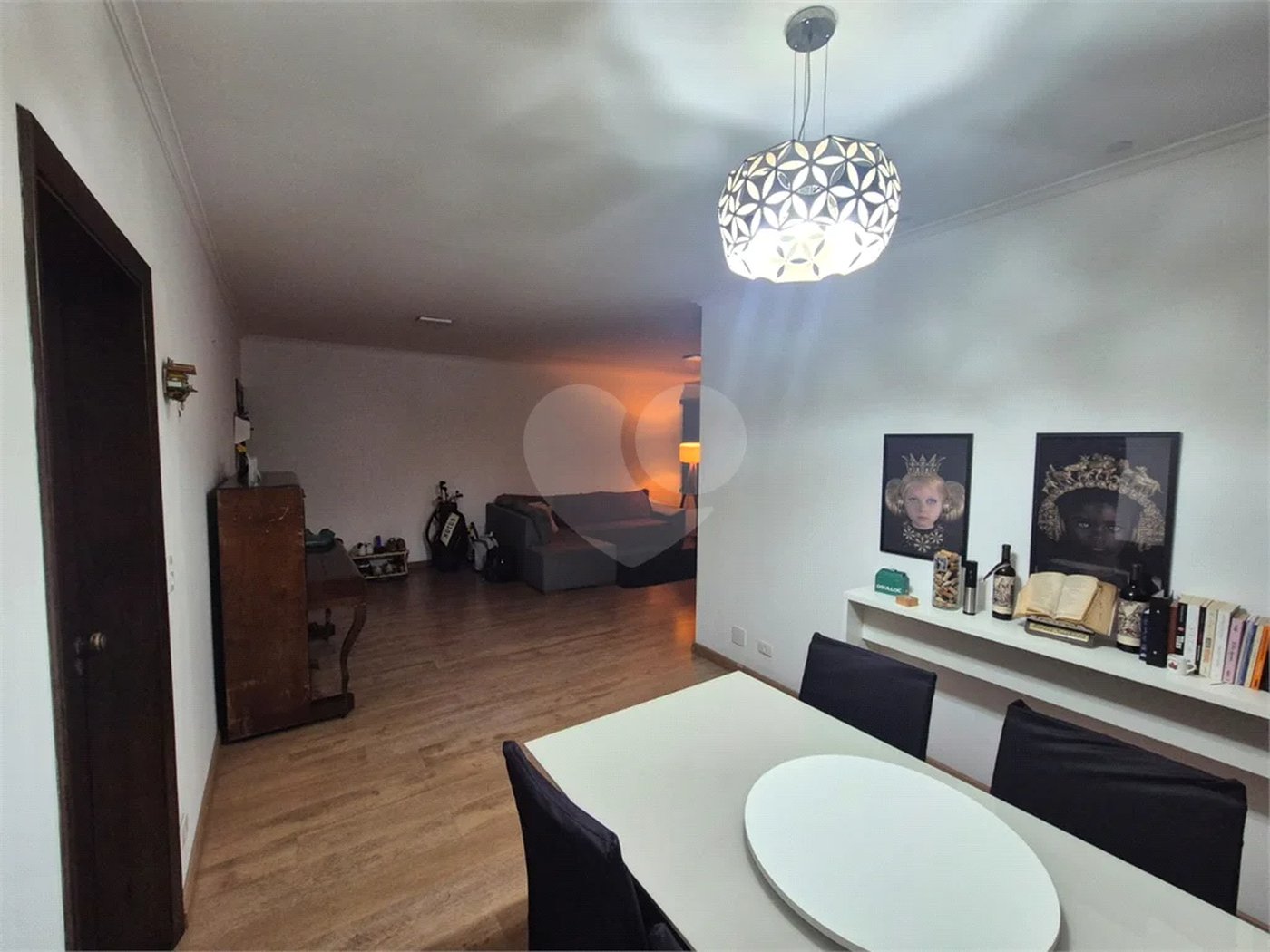 Apartamento central com 3 quartos em Santa Bárbara D´Oeste - SP.