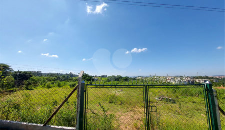 Terreno à venda com 1 suíte em Vista Alegre, Vinhedo, SP