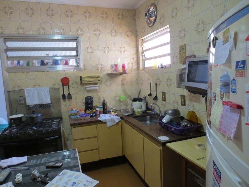 Casa à venda com 4 quartos, sendo 2 suítes, em Bosque da Saúde, São Paulo, SP