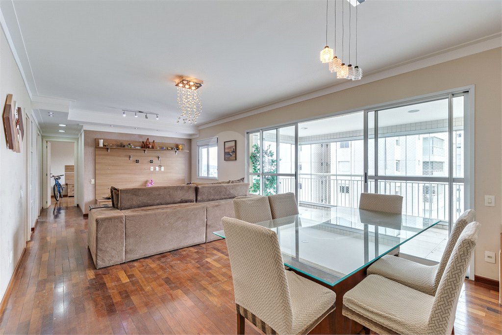 Apartamento à venda com 2 suítes em Jurubatuba, São Paulo, SP