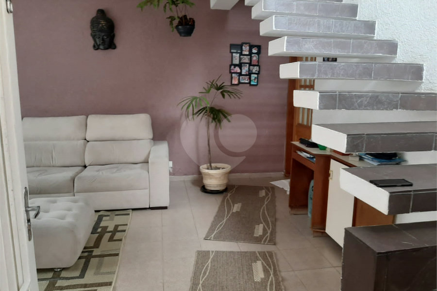 Sobrado à venda com 3 quartos em Vila Nova Mazzei, São Paulo, SP