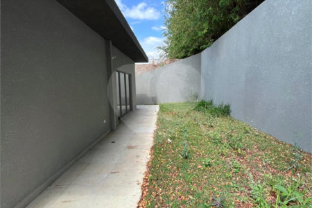 Casa à venda com 3 suítes no condomínio Spazio Design, Bragança Paulista - SP