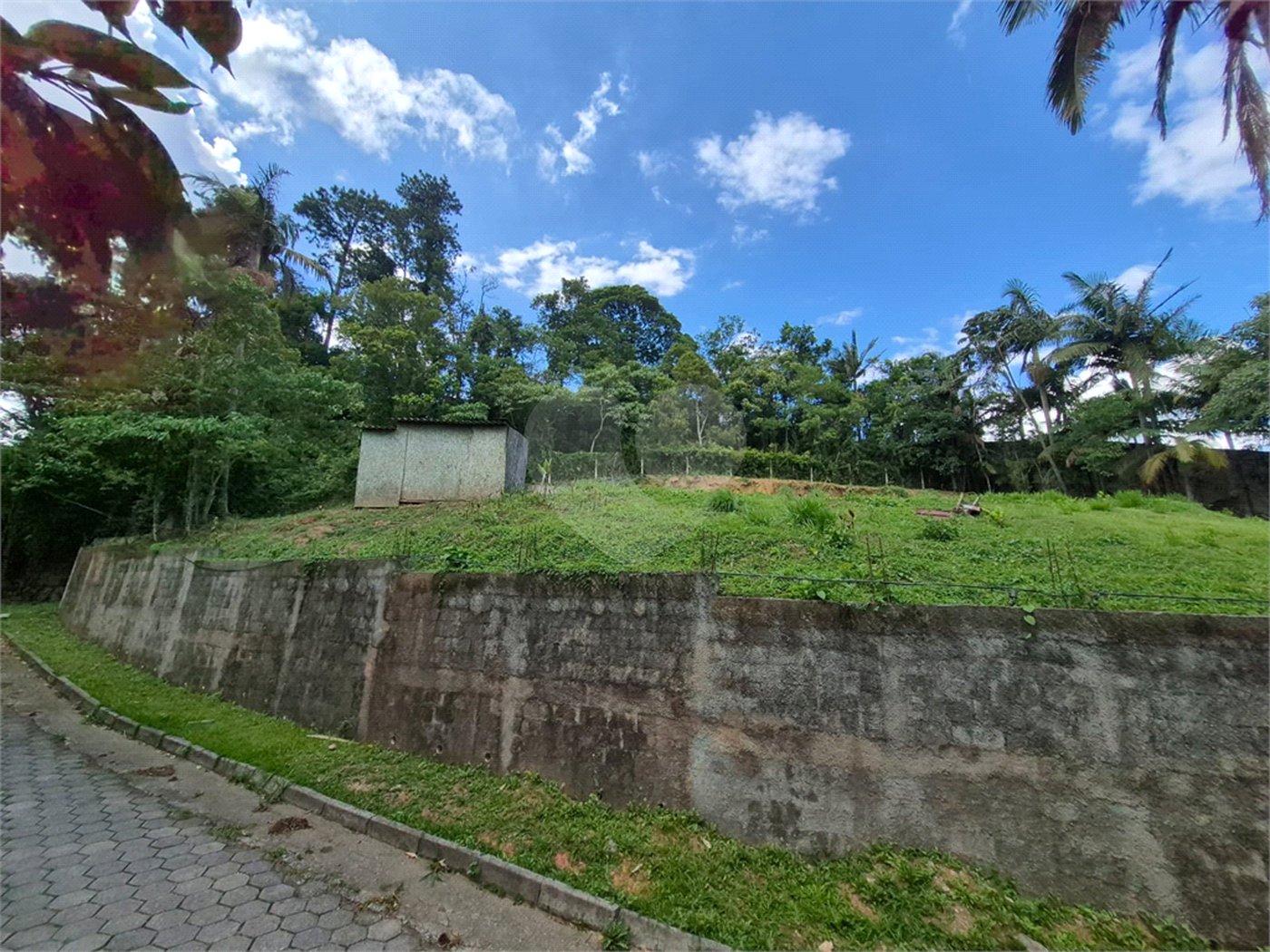 Casa à venda no condomínio Jardim da Montanha I, Mairiporã - SP