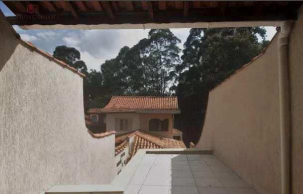 Sobrado à venda com 3 quartos, sendo 1 suíte, em Vila Sônia, São Paulo, SP