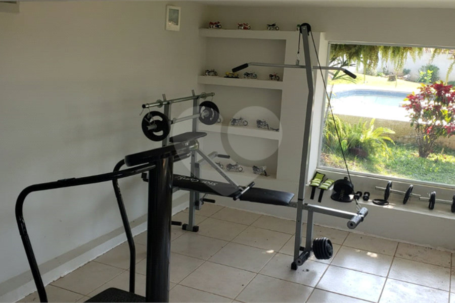 Casa à venda com 4 suítes em Pirucaia, Mairiporã, SP