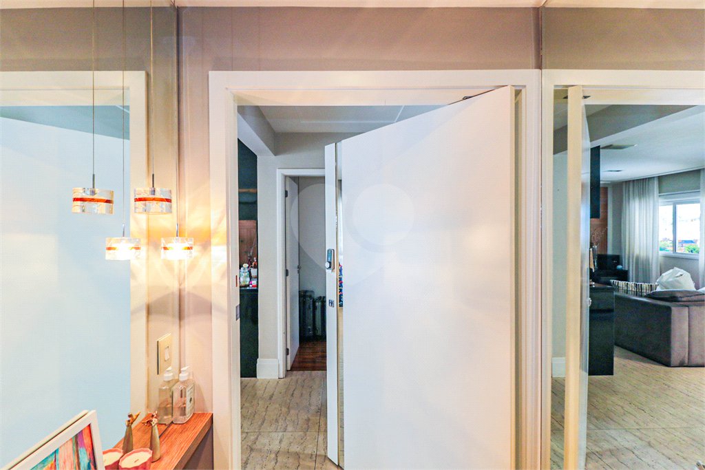 Apartamento à venda com 3 suítes em Brooklin, São Paulo, SP